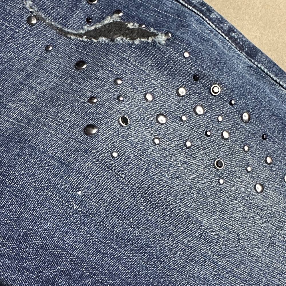 Rock & Republic Blue Studded Distressed Skinny Jeans Size 4L - Picture 7 of 13